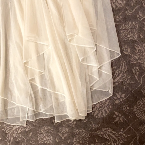 Carmen Marco Valvo elegant gown, one of a kind! - Picture 8 of 14